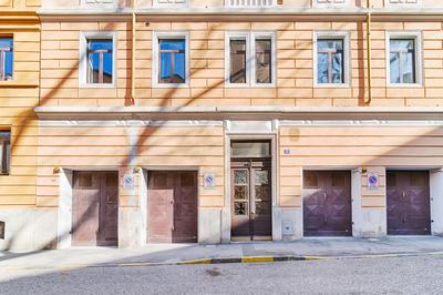 Frida Apartment nuovo luminoso con vista aperta e parcheggio economico vicino