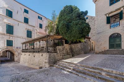 Apartment Laus