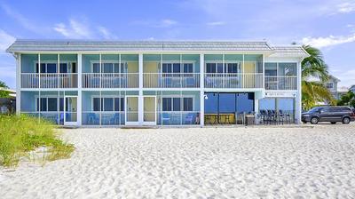 Resort Sixty-Six, Photo 2
