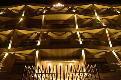 Hotel Ridley International