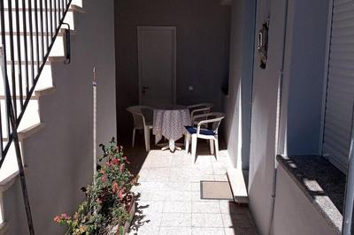 Paris house 3