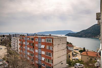 Apartment Sunrise Ploče
