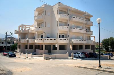 THALIA APARTMENTS CHANlA