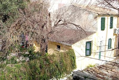 Akis Garden