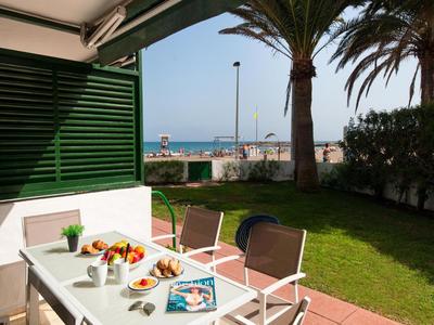 Beachfront Apartment Las Burras FA03 by VillaGranCanaria