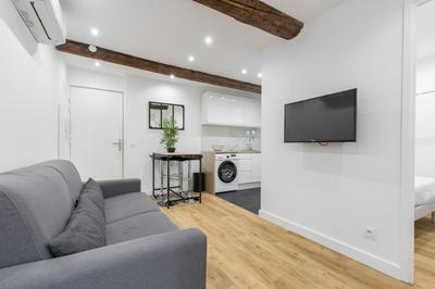 Garibaldi Square - Lovely 1 Bdr Old Town