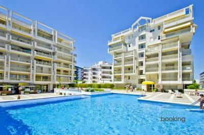 Beach Novelty Salou 3, climatizado, piscina, playa y Wifi