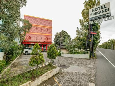 OYO 90986 Hotel Srikandi Adisucipto