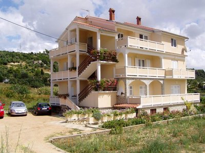 Apartments Beg