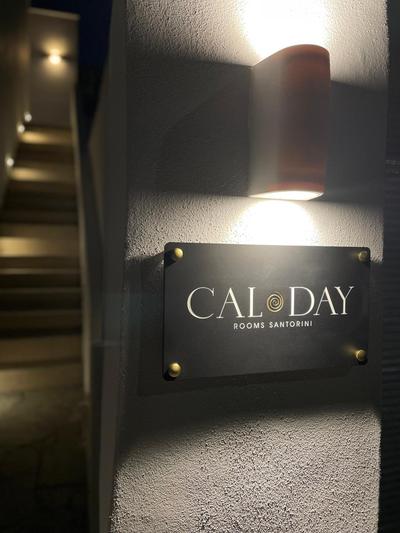 Cal Day Rooms Santorini