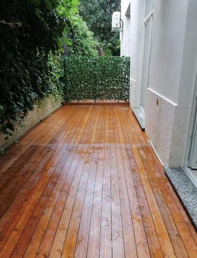Open space city center con terrazzo e due bagni