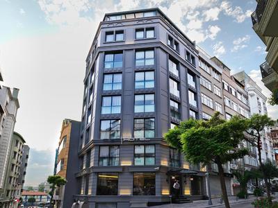 Misa Otel - Image 35