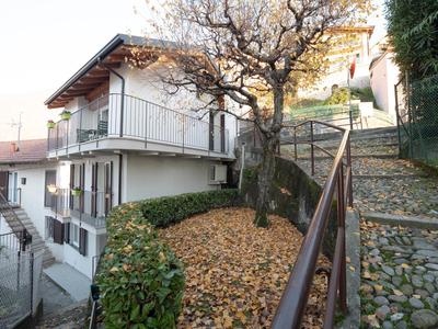 Bellano Holidays - Casa Ortensia