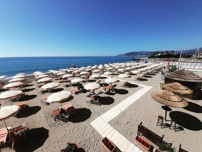 Don Pedro Beach House