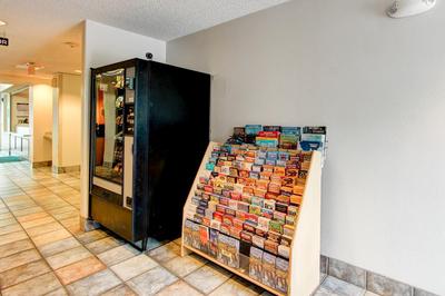 Super 8 by Wyndham Aurora East, Billede 2