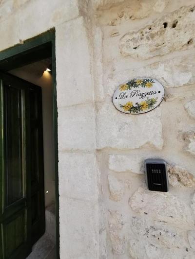 La Piazzetta - Luxury Homes