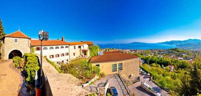 Seaview apartment „Megan“ with sunny terrace