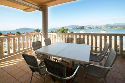 Apartamentos Ría de Bayona