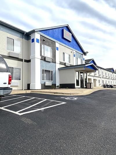 Coratel Inn & Suites by Jasper Northfield