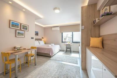 ✰Bright, Renovated, Spacious and Cozy Studio✰