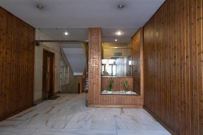 Alexandra Apartment