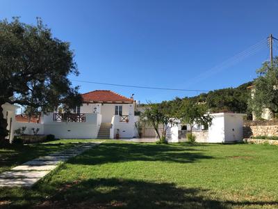 Kouzoulis House