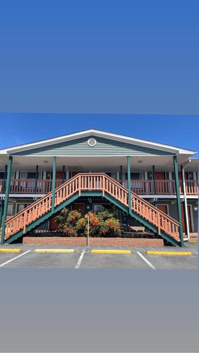 Atlantic Shores Inn and Suites