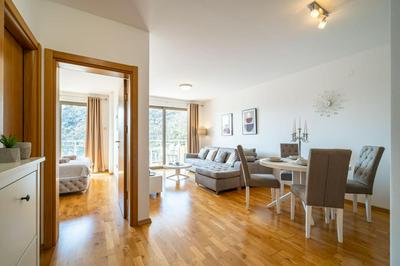 Luxury apartment near beach