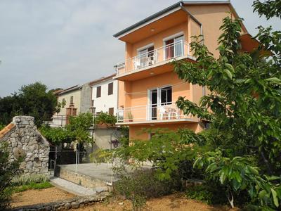 BOZENA Apartments with balcony and sea view