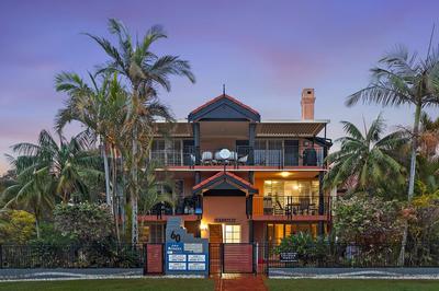 Sea Breeze on Main Beach