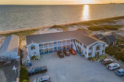 Sandbars Inn