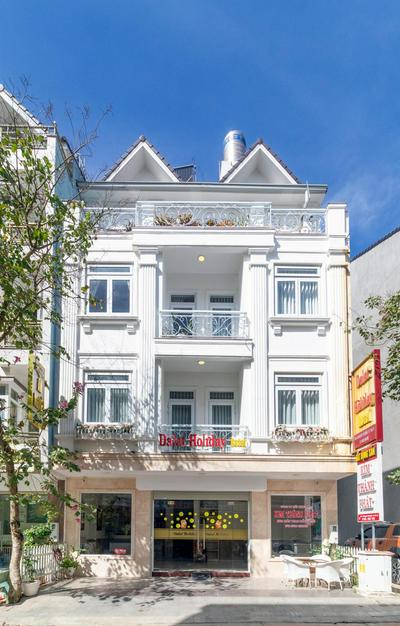 Dalat Holiday Hotel