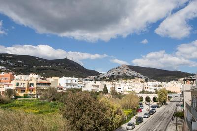 Dounavis Homes - The Ano Syros view
