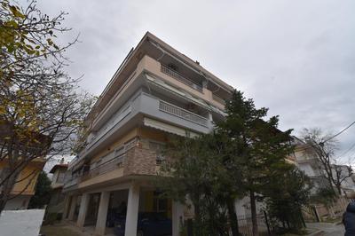 Emi's beach apartment