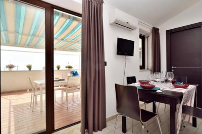 Attico Vista Mare e Piscina