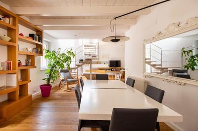 Vittorio Emanuele apartment with terrace by Wonderful Italy