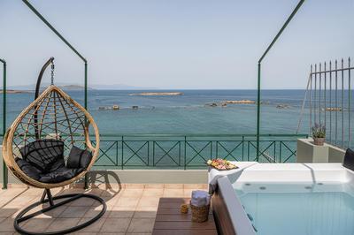 Elia Penthouse