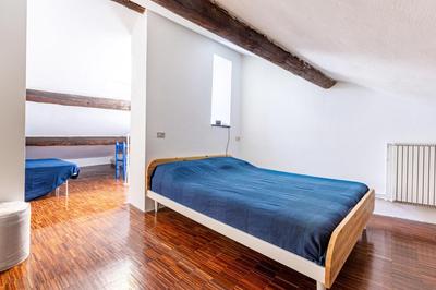 Porta Ticinese colorful apartment!