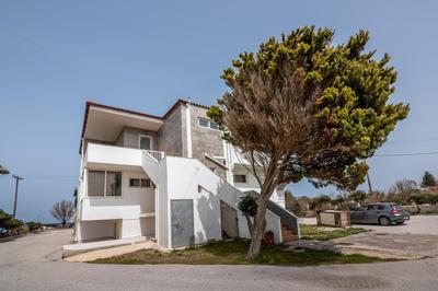 Agiazi Beachfront Apartment