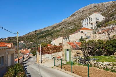 Iris Sea View Apartment - free beach parking