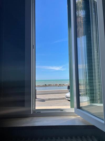 Mirage Rooms
