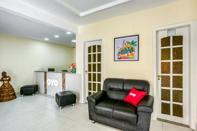 OYO Nobs Hotel, São João de Meriti