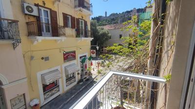 Sandy's apartment II