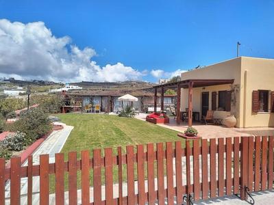 Vineyards Hill Villa