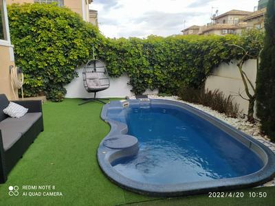 Villa La Zenia, Private pool, 10min walk to La Zenia Beach, for 6 people