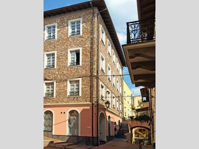 Loft di design a Loano in località Borgo Castello