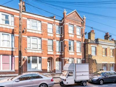 Luxury Fulham Flat with 5* touches nr River Thames