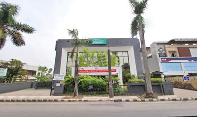 Treebo Grand Legacy Shahenshah