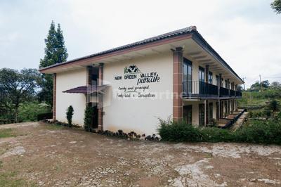 Villa Green Valley Puncak RedPartner