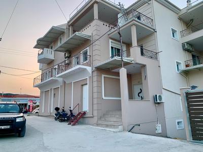 Rosa’s Apartments